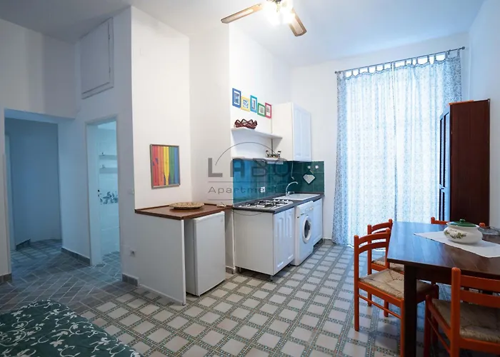 דירה Eirene 2 טרופאה